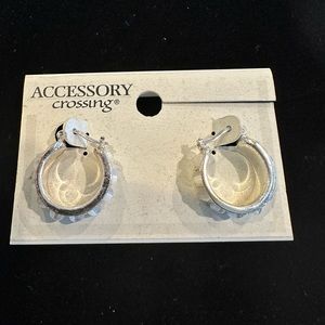 Accessory Crossing Stone Earrings NWT